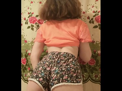 ❤️ Mozo sexy quitándose os calzóns ante a cámara ❤ Vídeo de puta  na pornografía gl.porngifmag.ru ❌